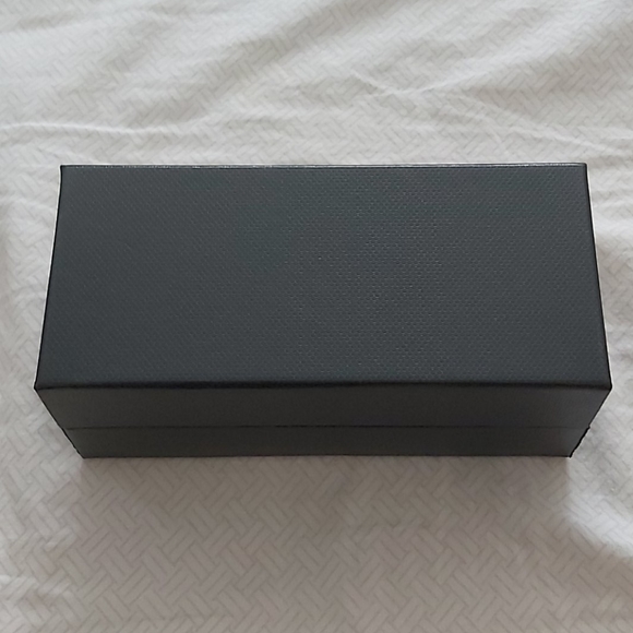 Prada Box - Picture 4 of 4